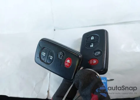 2011 Toyota Highlander Limited V6 from USA, damaged, VIN 5TDDK3EH4BS077692